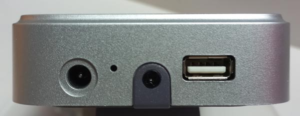 Cổng USB 2.0 trên máy ronald jack ai09 Cổng USB 2.0 trên máy ronald jack ai09