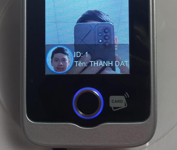 Hiển thì tên và ảnh khi chấm công ronald jack ai09f Hiển thì tên và ảnh khi chấm công ronald jack ai09f